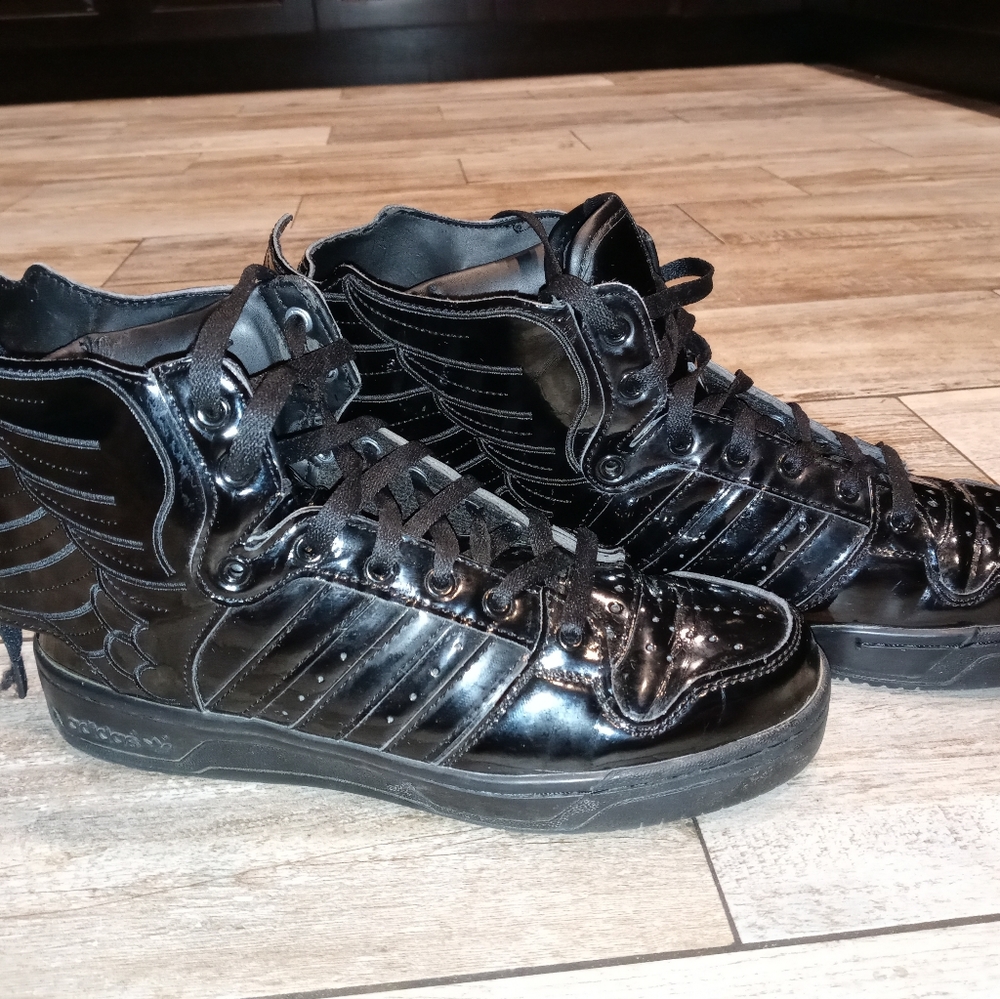 Jeremy Scott Adidas